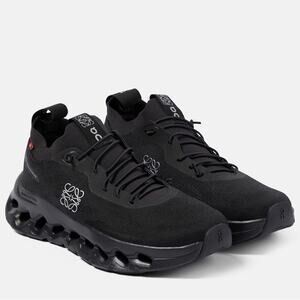 On Running x LOEWE | NWOT Mens Cloudtilt Shoes Black Cloud Tilt RARE Sneakers 11